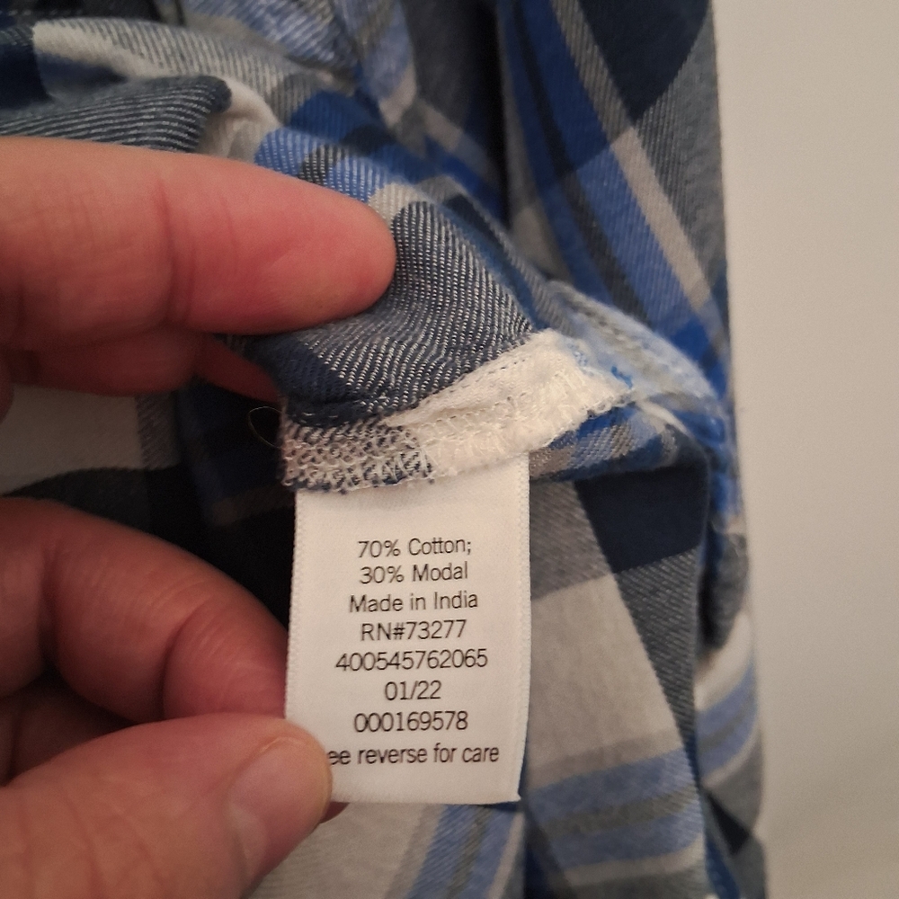 +2🛍SO Oversize Women's Blue and White Plaid Button Down Shirt - Picture 4 of 7